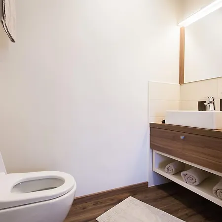 Hotel Pomaranca 3*