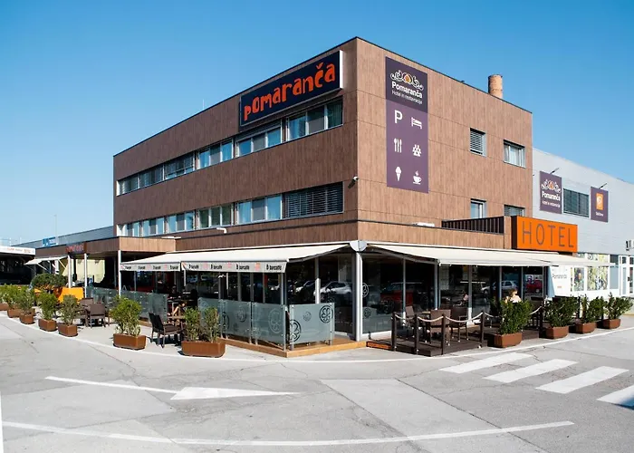 Hotel Pomaranca